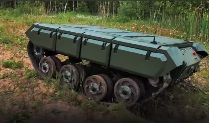 Ростех представил мощного боевого робота (ВИДЕО)