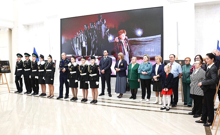 Открытие в Совете Федерации выставки «Лица Великой Победы»