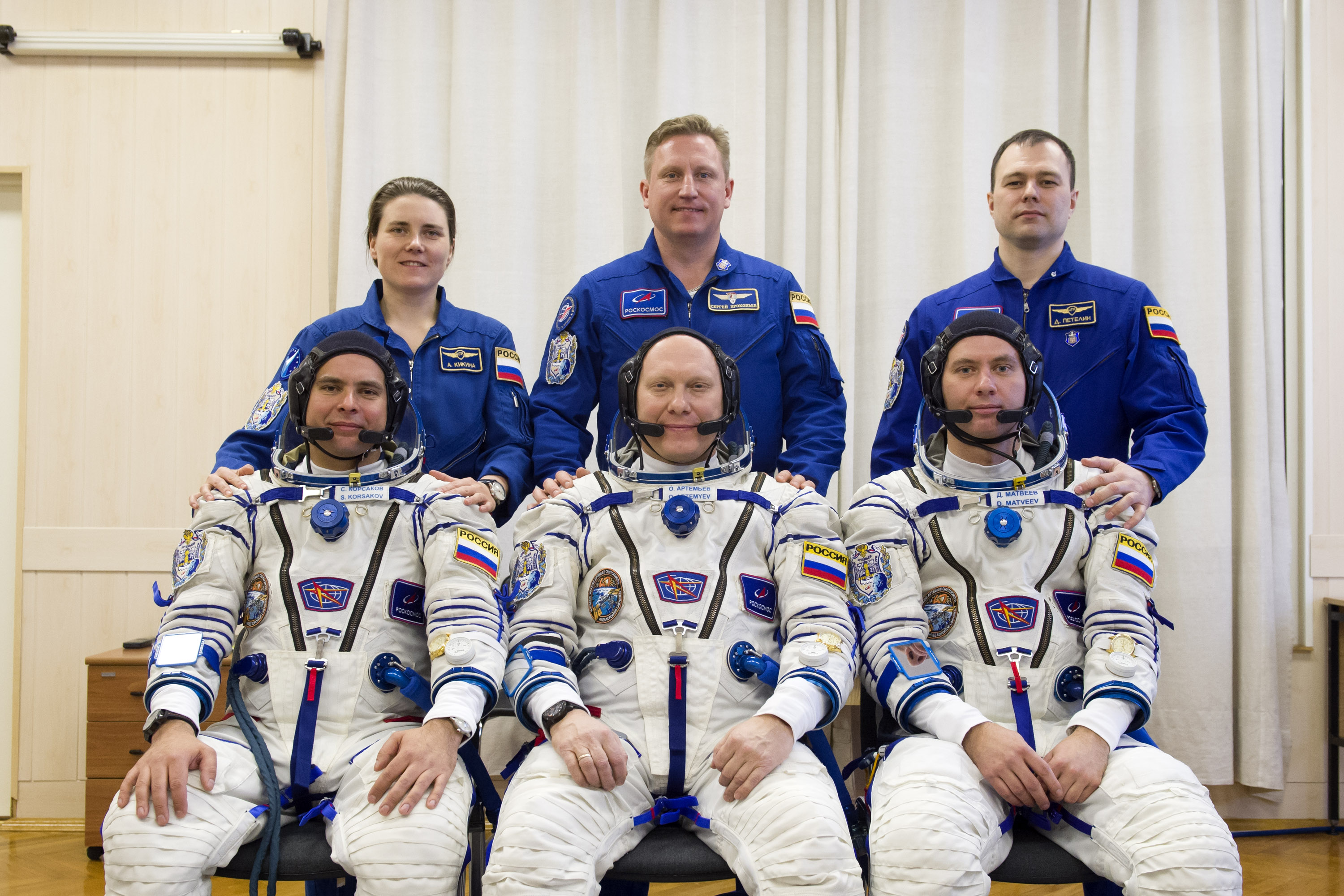 Спортмастер космонавты королев. Центр подготовки Космонавтов Королев. Королёв космонавт. Космонавт из Королева. Космонавт Денис.