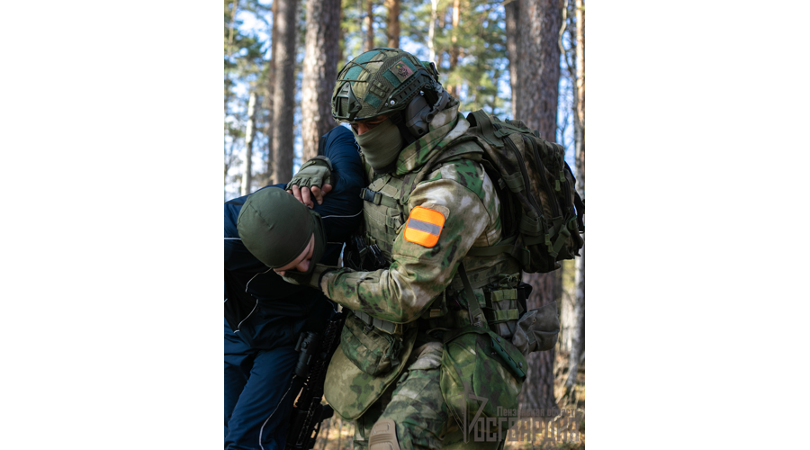 В Пензенской области спецназ Росгвардии продолжает совершенствовать профессиональные навыки