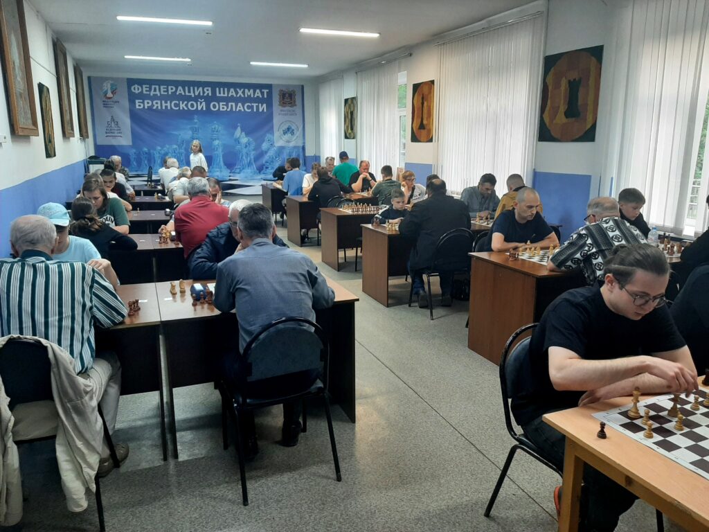 В Брянске состоялся турнир памяти гроссмейстера Игоря Самарина