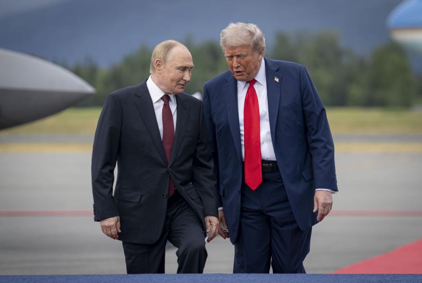 Trump, Putin Alaska Arrival (9260677)
