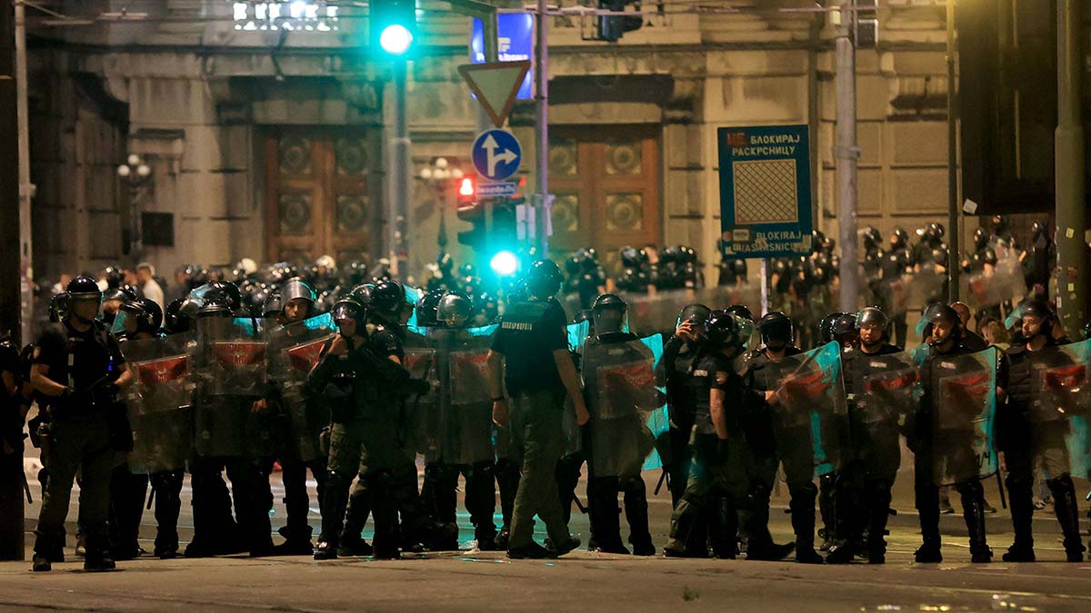 Итоги очередного раунда противостояния со студентами и оппозицией подвели в МВД Сербии