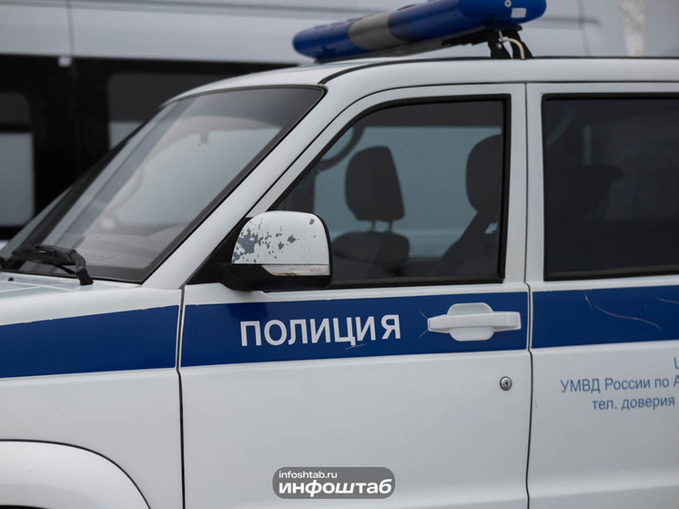 Астраханцы помогли 400 нелегалам попасть в страну под видом студентов и получили условные сроки