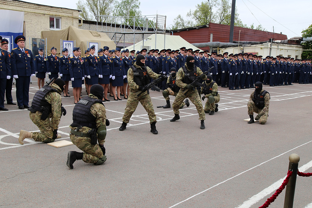 В Брянске вручили Флаг ветеранской организации регионального управления ФСИН