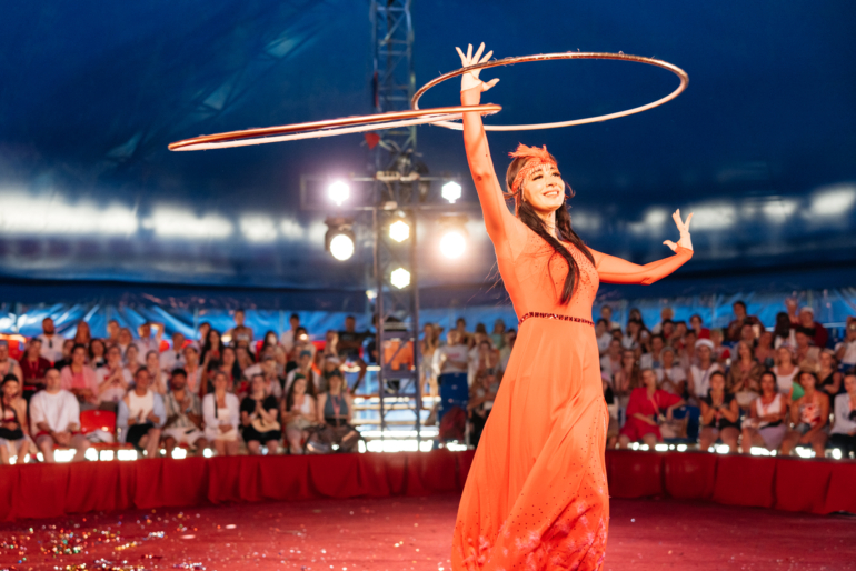 В Крыму завершился фестиваль «Таврида.АРТ» — томичи поделились эмоциями