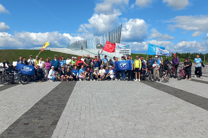 Участники третьего велопробега «Тропа Памяти». Фото: Чувашское республиканское отделение РГО
