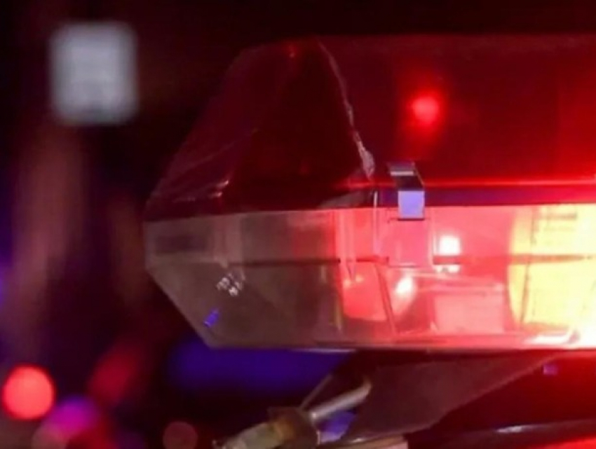 Мужчина находится в тяжелом состоянии после нападения женщины с ножом 