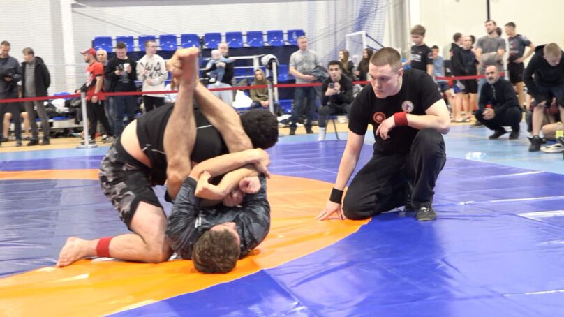 Чемпионат Калининградской области по грэпплингу прошел в Светлогорске и собрал на одном ковре 130 спортсменов