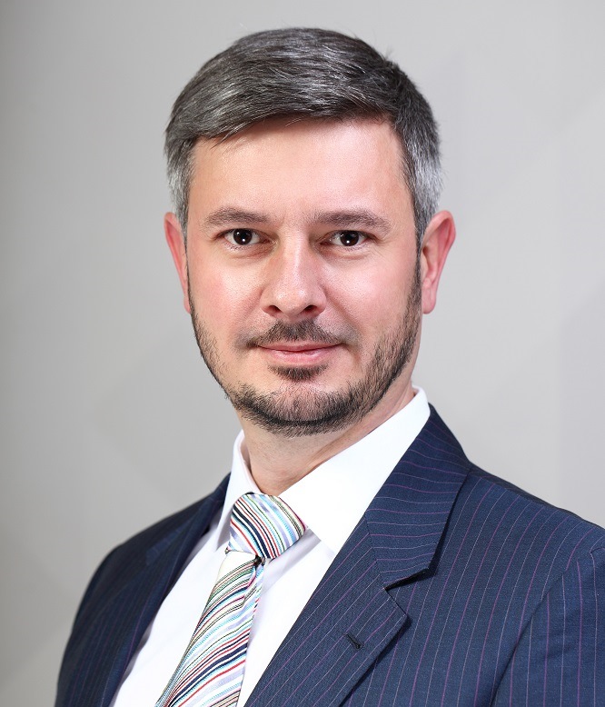 Mr group директор. Mr group директор. Кермен мастиев. Mr group директор. Mr group директор.