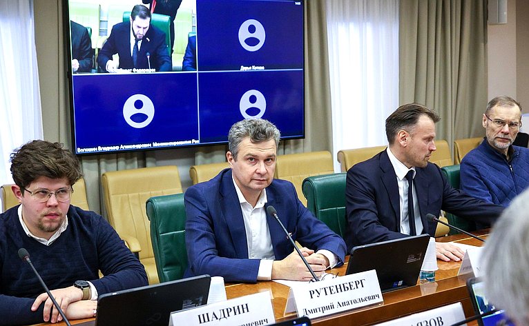 Круглый стол на тему «О совершенствовании моделей рынка, отраслевой и антимонопольной политики в условиях динамично развивающихся рынков телекоммуникаций и информационных технологий»