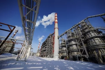 Фото: Губернатор Кузбасса рассказал о третьей очереди строительства Яйского НПЗ за 98 млрд рублей 4