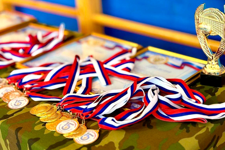 Представители Росгвардии участвуют в патриотических мероприятиях для зауральской молодежи