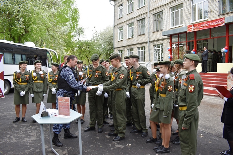 В Нижнем Новгороде при поддержке Росгвардии прошел первый межрегиональный фестиваль кадетских классов и клубов «Гвардейская смена» (фото,видео)