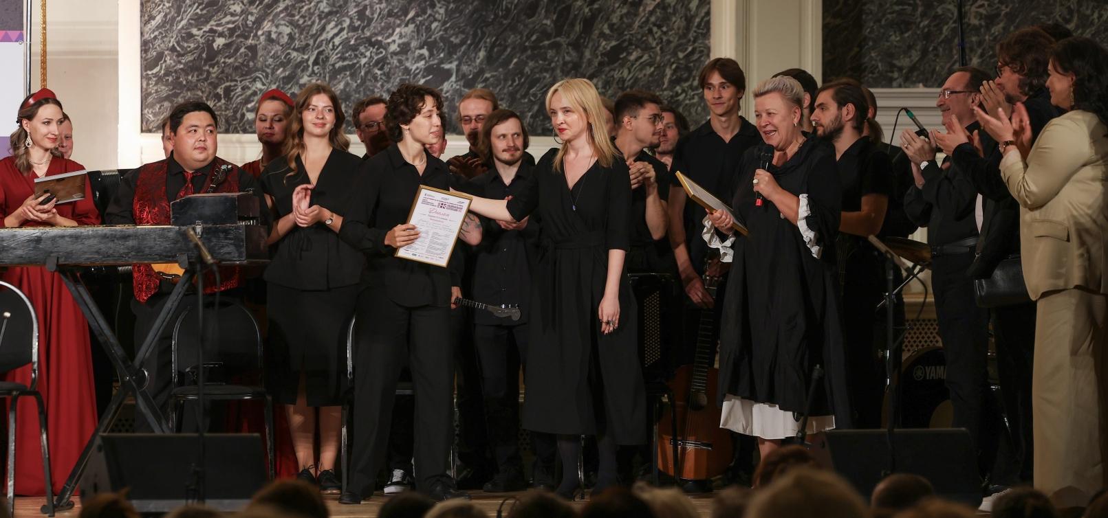 Объявлены лауреаты Конкурса молодежных ансамблей «Национальная коллекция»