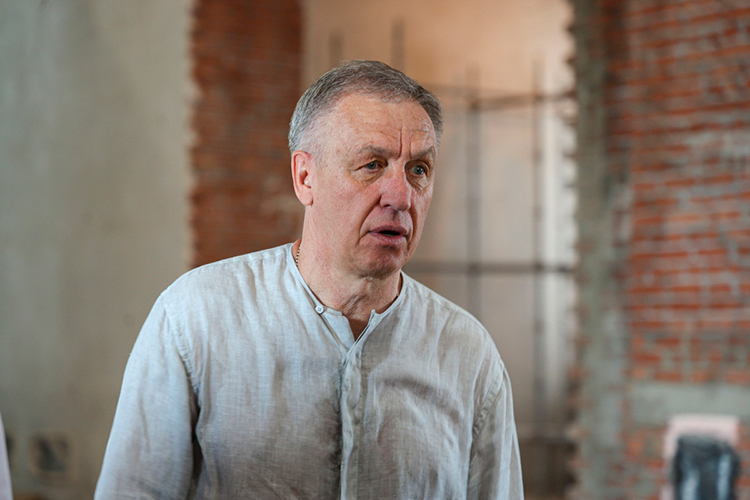 На 1-е место по результатам прошлого года можно поставить Владимира Казилова