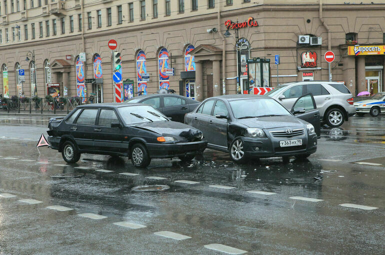 Самые аварийные автомобили в России статистика