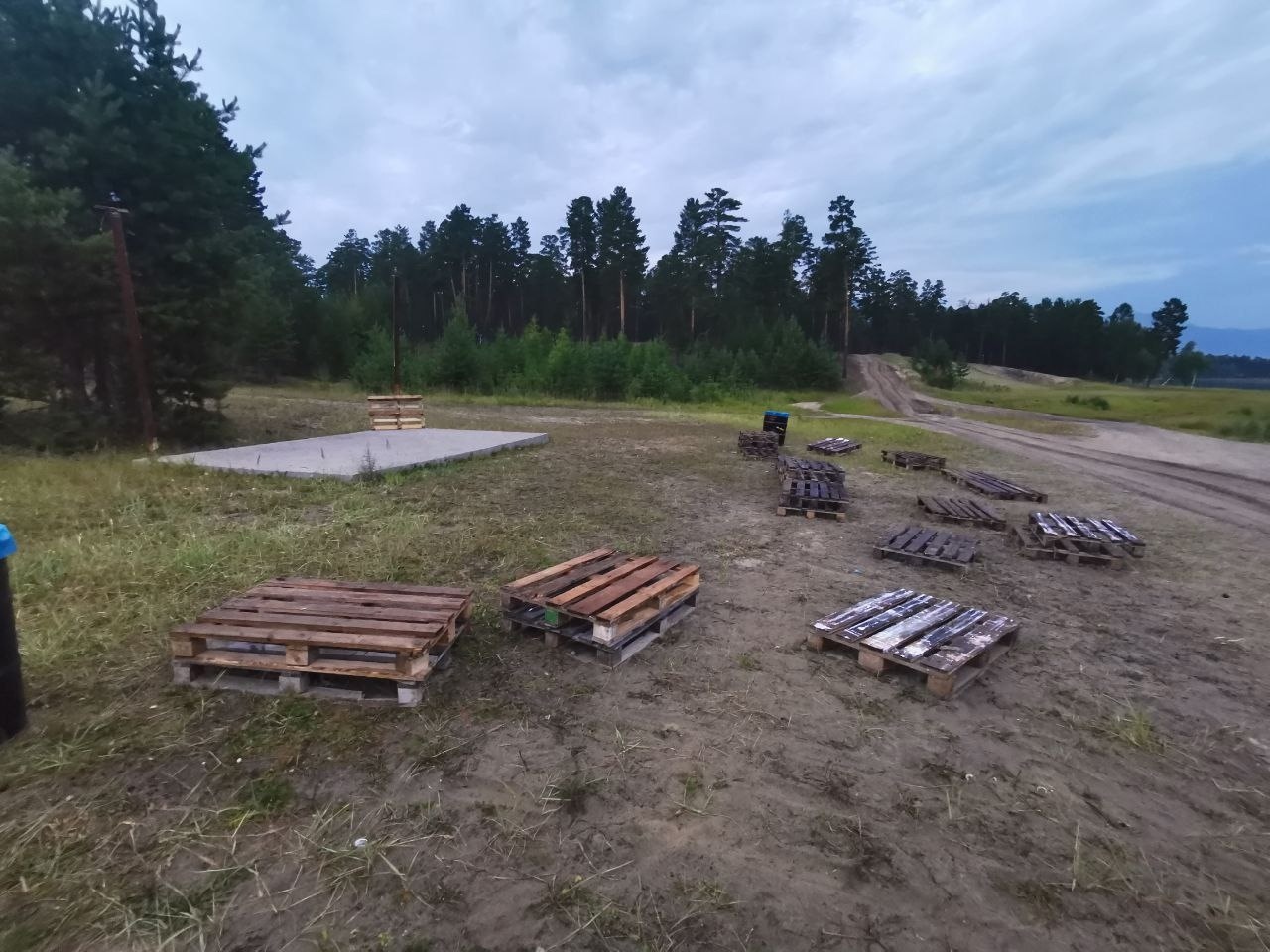Тапсвап код 29 июля. Кинотеатр под открытым небом. Озеро Баранчеевское Таксимо