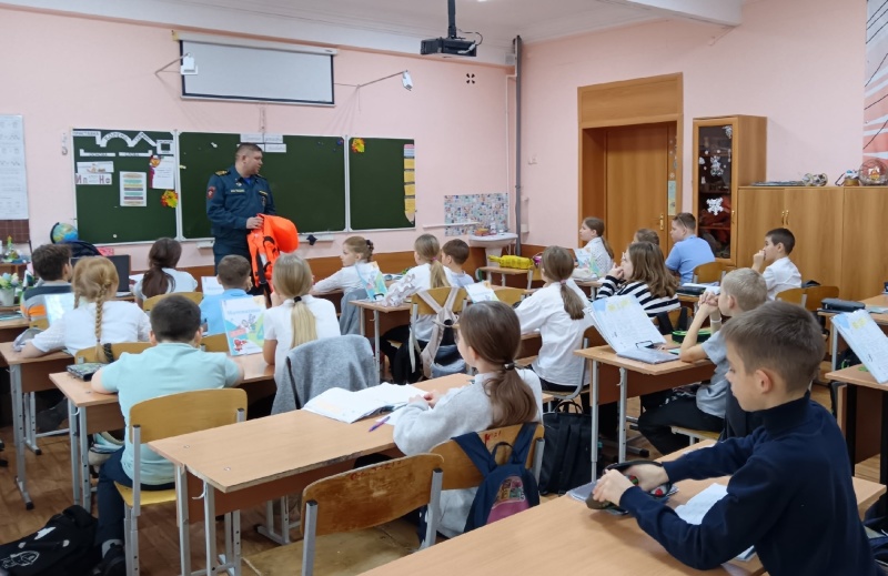 Школьникам Копейска рассказали об опасности тонкого льда