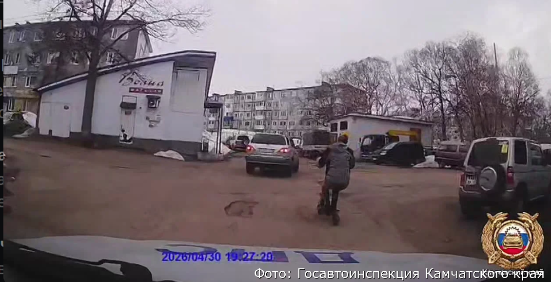 В Вилючинске сотрудники ГАИ устроили погоню за пьяным на электросамокате