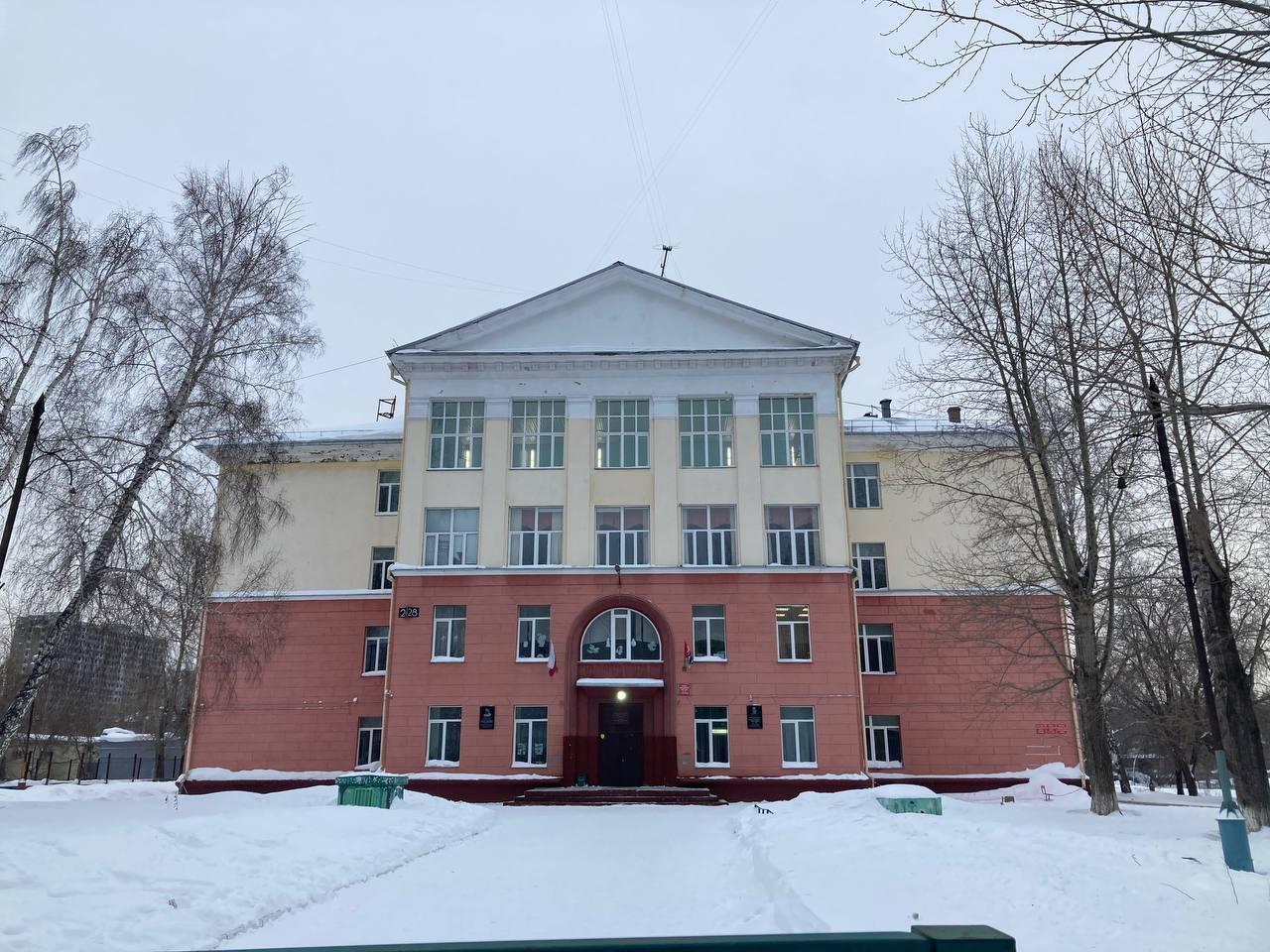Школа 78 новосибирск. Школа 78 Новосибирск внутри. Школа 163 Новосибирск учителя. Гурьевская 78 Новосибирск.