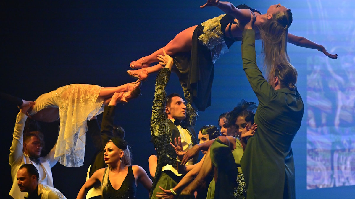 ГРАНД Театр представит 20 ноября танцевальное шоу 