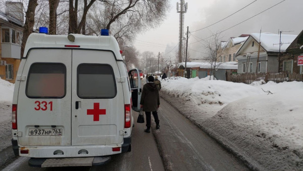 Самарцам рассказали об угрозе использования пиротехнических средств 