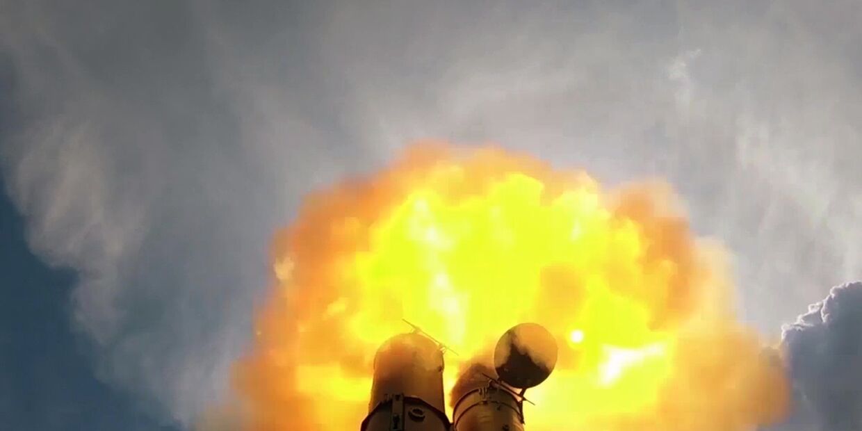 Новейшая ЗРС С-500 провела испытательные стрельбы на полигоне Капустин Яр