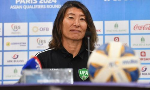 Женская сборная Узбекистана по футболу осталась без главного тренера