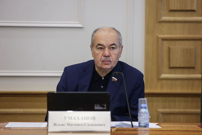 Сенатор Ильяс Умаханов