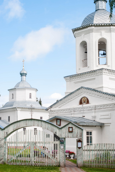 От старого амбара до северного сияния: красота Русского Севера на фотоснимках 