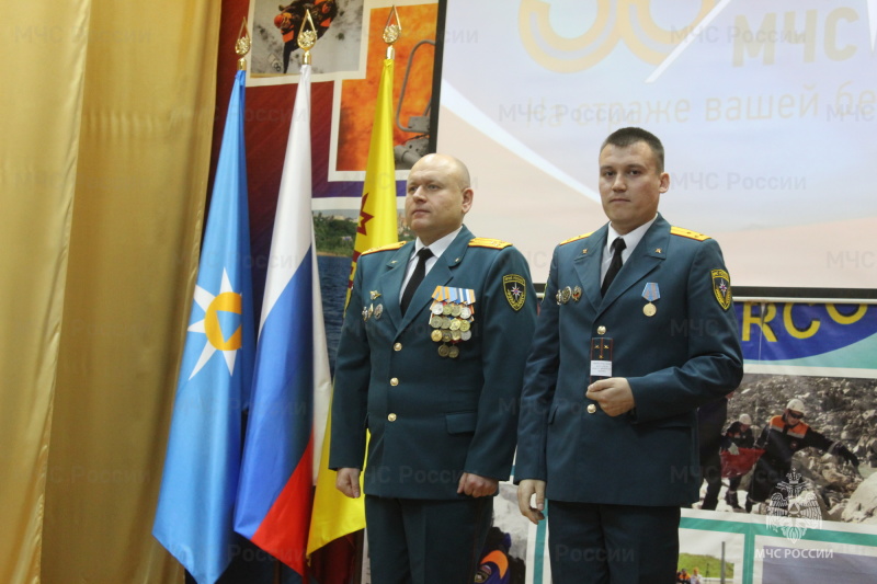 27 декабря российские спасатели отметили свой профессиональный праздник