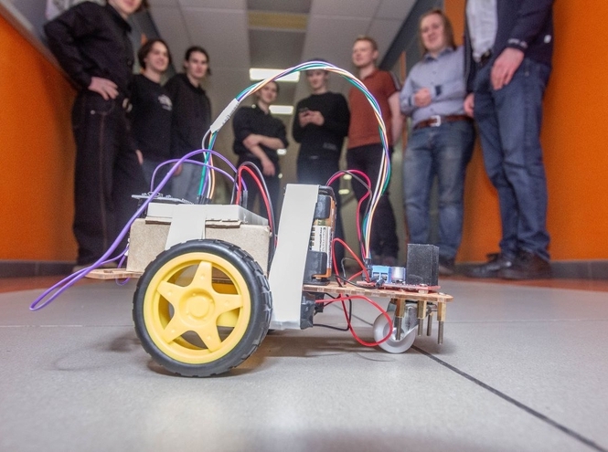 Будущее технологий представили в СПбГУТ молодые ученые