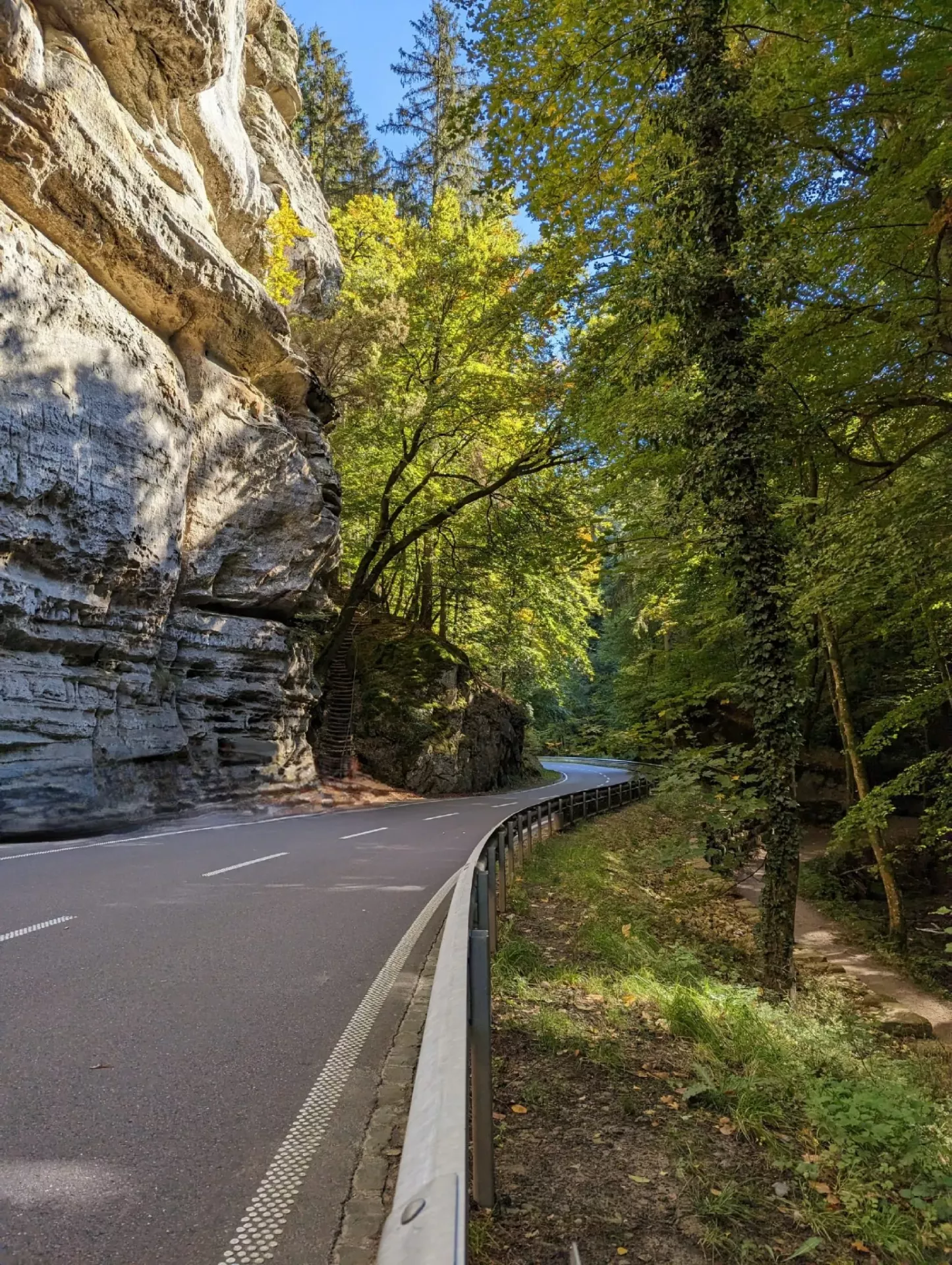 Samsung или Google? Удаление объектов с фото