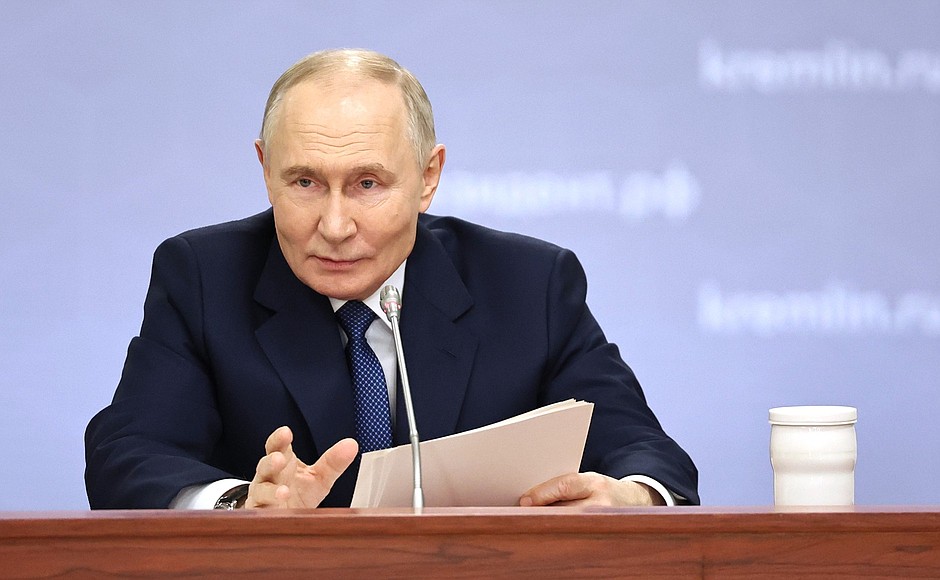 На совещании по вопросам развития автономных систем.