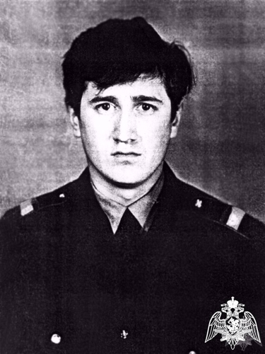14 мая вспоминаем старшего сержанта милиции Фаниля Ишмухаметова, погибшего в 1996 году от ранений, полученных при задержании преступника