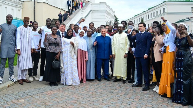 Главу Республики Мали Ассими Гойта встретили в Казани