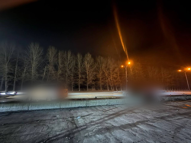 При столкновении двух иномарок на Старом Шоссе в Новосибирске погиб человек