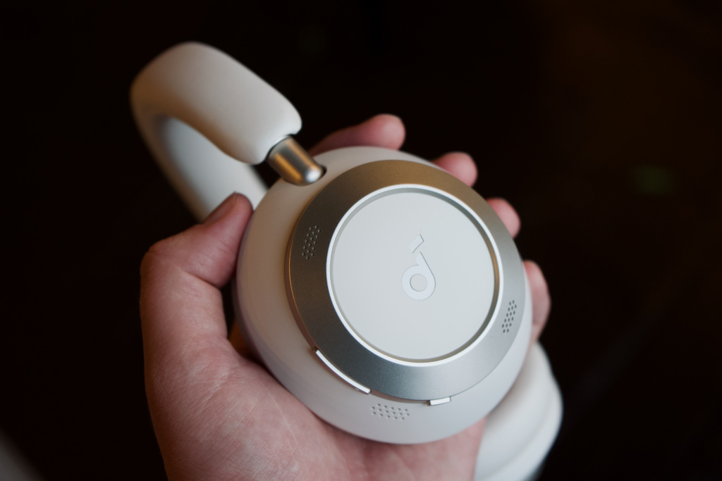 Anker Soundcore Space One Pro