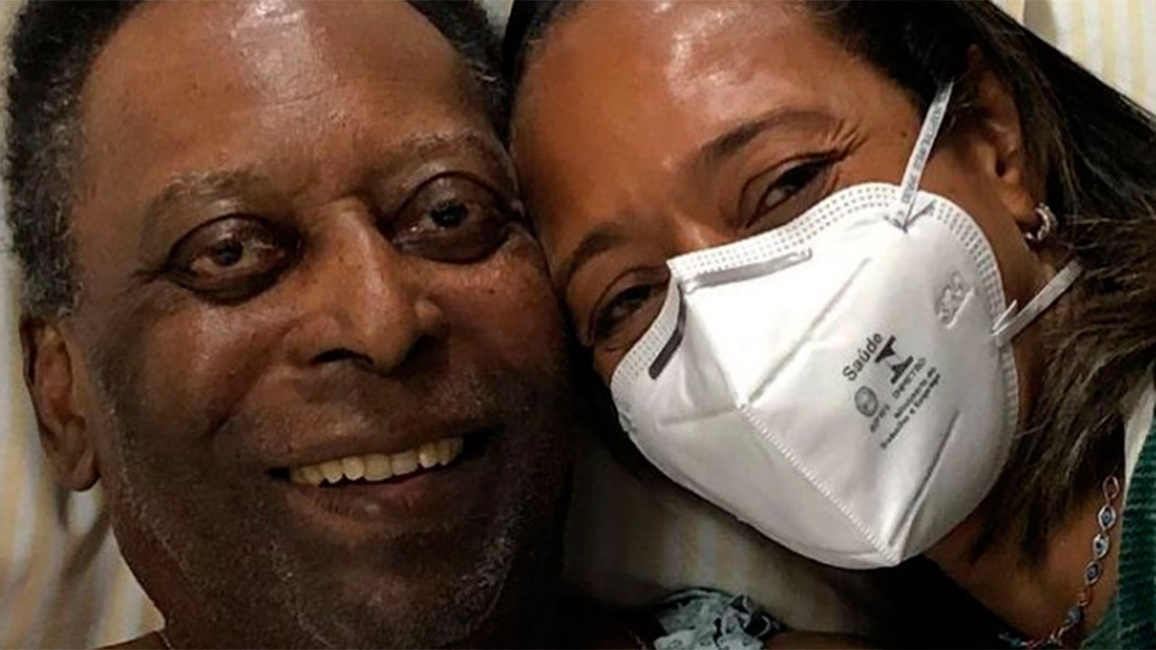 Pele discharged from Hospital