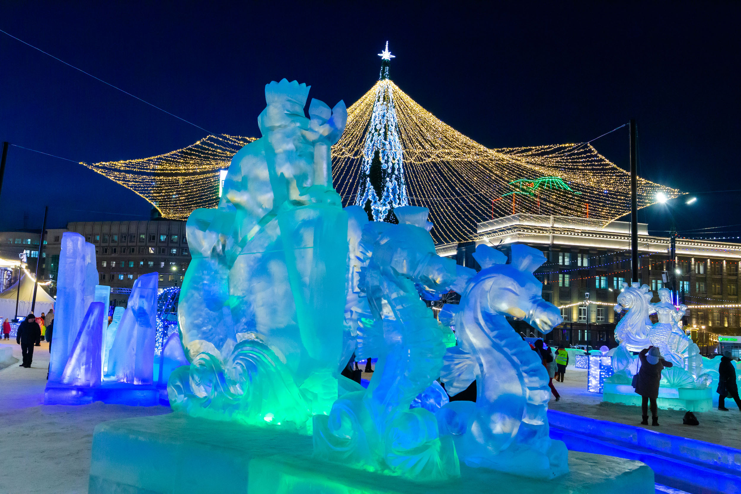 Ледовый городок в челябинске фото