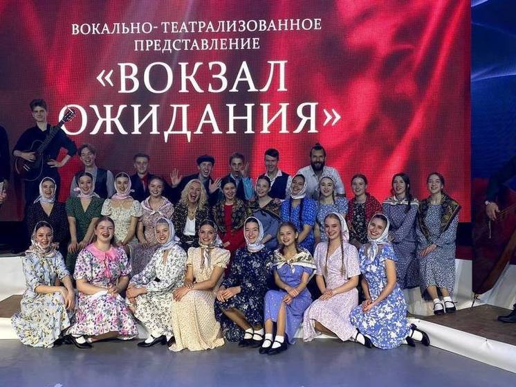 Валерий Лимаренко поздравил сахалинских работников культуры с профессиональным праздником
