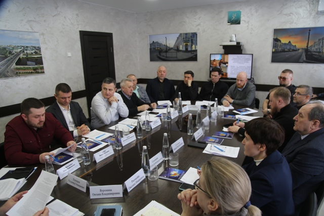 На базе регионального УФСИН состоялся круглый стол «Практика реализации Федерального закона № 10-ФЗ «О пробации в Российской Федерации» в Омской области: первые итоги и перспективы развития»