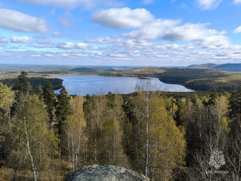 Командный дух: восхождение пожарных на гору Шихан