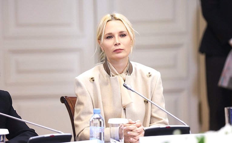 «Модно быть здоровым». IV Международный форум «Содружество моды»