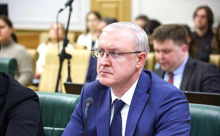 Парламентские слушания Комитета СФ по федеративному устройству, региональной политике, местному самоуправлению и делам Севера «Инновации и современные технологии в строительстве и жилищно-коммунальном хозяйстве»