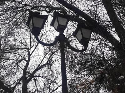 В Саратове на 11 участках модернизируют уличное освещение