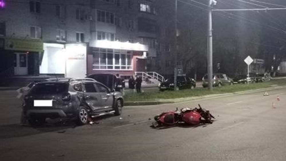 В Брянске на проспекте Московском разбился 37-летний мотоциклист