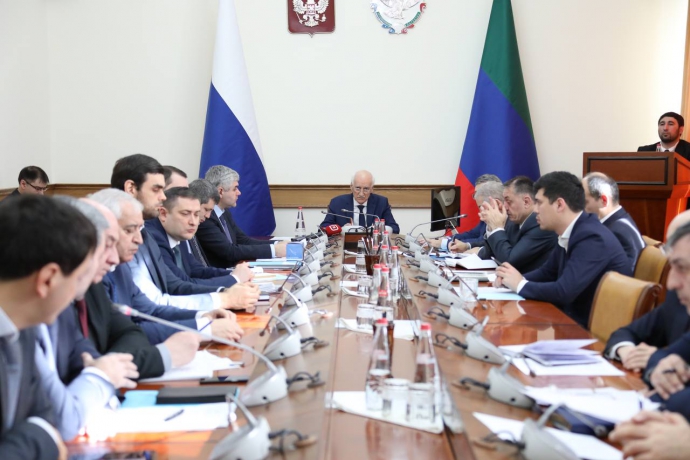 В Правительстве Дагестана прошло заседание Оперативного штаба по устойчивому развитию экономики