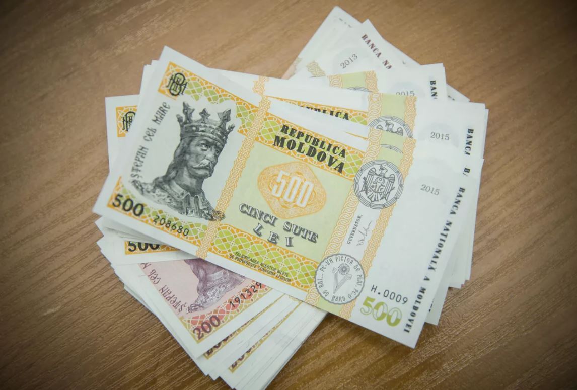 Банк молдовы валюта. 200 Молдавских лей. 500 Лей молдавских. 500 Lei купюра. Доллары и Нацбанк Молдовы.